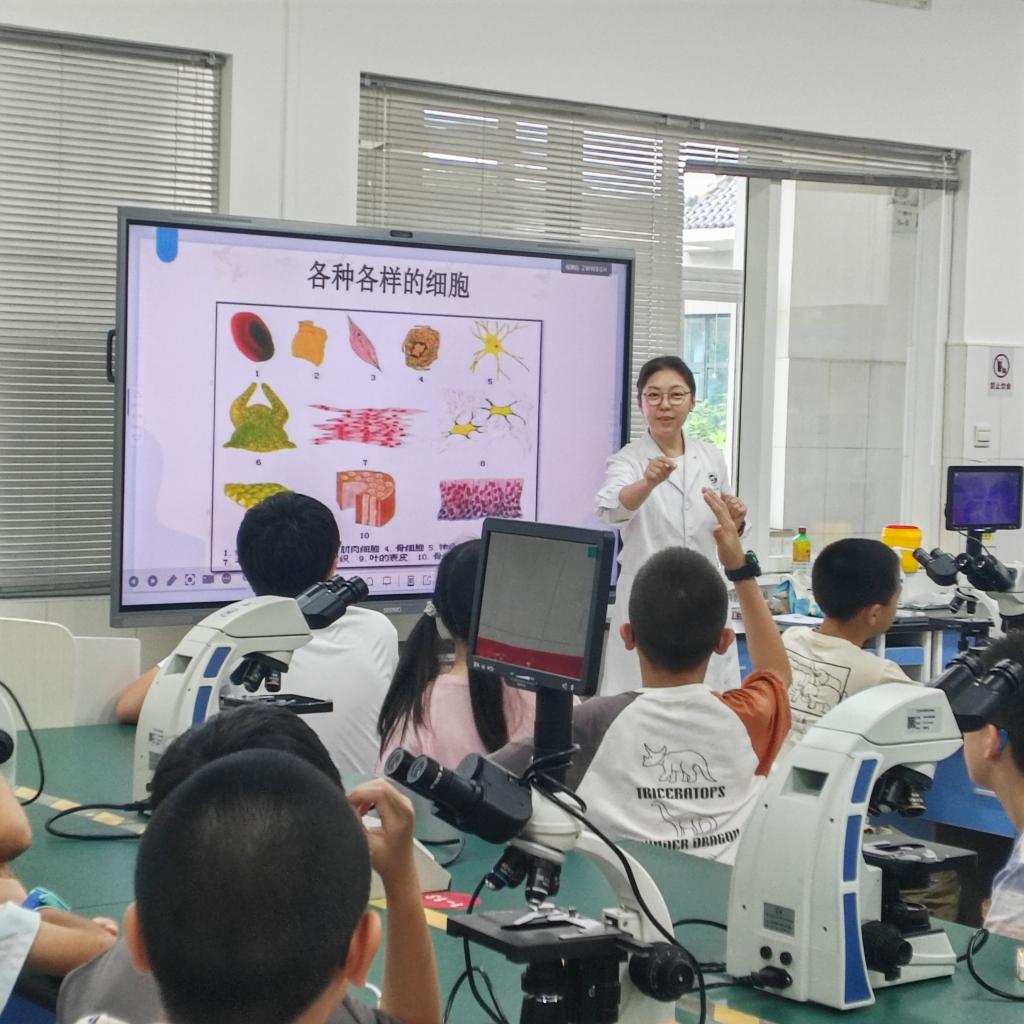 動物科技學(xué)院成功舉辦中小學(xué)生社會大課堂培訓(xùn)活動